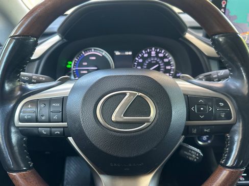 Used 2020 Lexus RX 450h AWD w/ Premium Package image 16