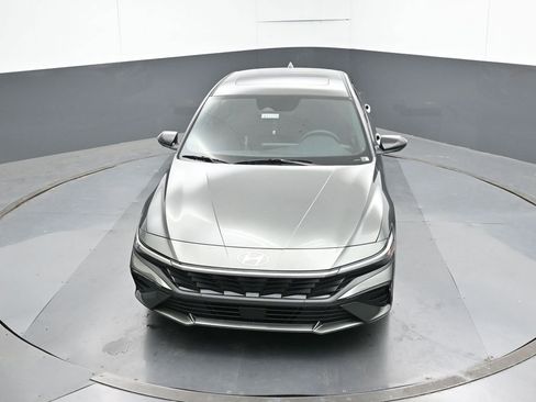 New 2026 Hyundai Elantra SEL Sport image 17