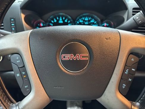 Used 2013 GMC Sierra 2500 SLE w/ Texas Edition image 11