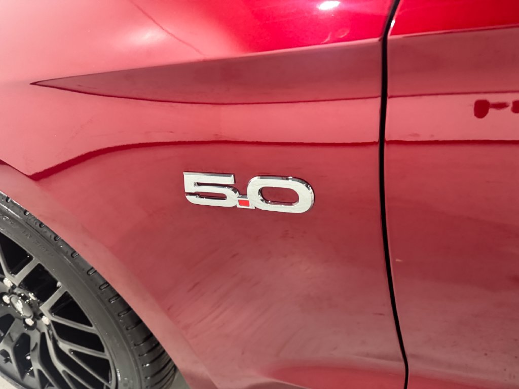 Used 2015 Ford Mustang GT Premium RWD image 31