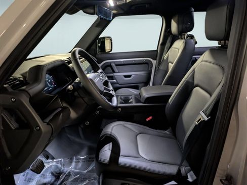 New 2026 Land Rover Defender 110 X-Dynamic SE AWD/4WD image 27