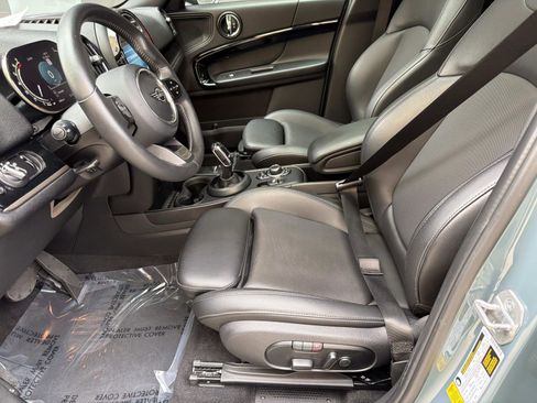 Used 2022 MINI Cooper Countryman S w/ Premium Package image 14