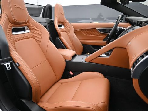 Used 2021 Jaguar F-TYPE R AWD/4WD image 25