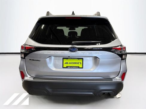 Used 2026 Subaru Forester Premium AWD/4WD image 4