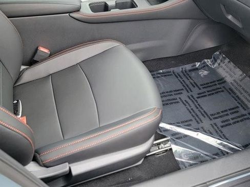 New 2025 Nissan Sentra SR w/ SR Premium Package image 19