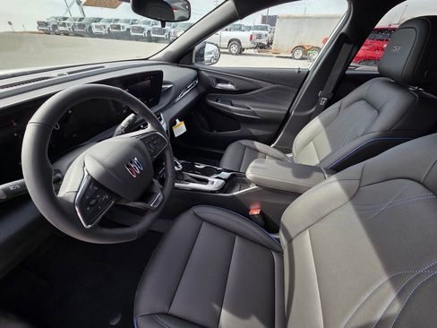 New 2026 Buick Envista Sport Touring w/ Convenience I Package FWD image 10