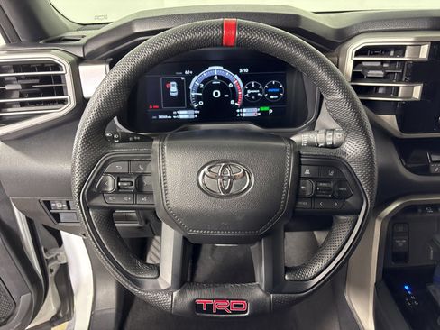 Used 2025 Toyota Sequoia SR5 image 25