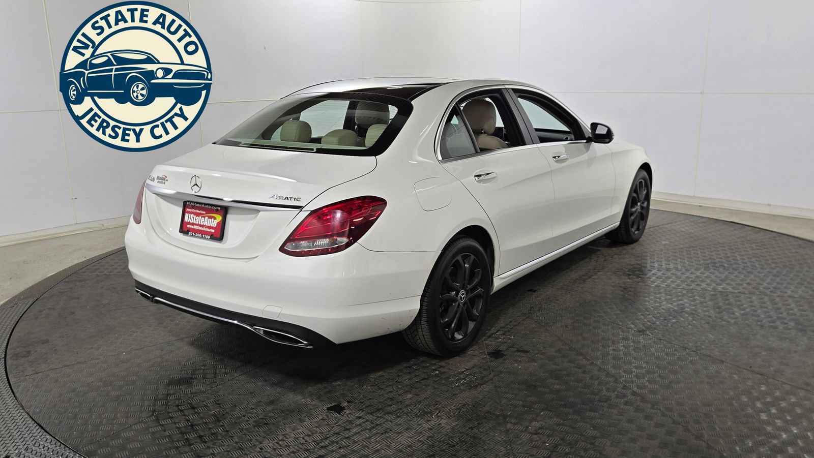 Used 2017 Mercedes-Benz C 300 4MATIC Sedan w/ Premium 1 Package image 7