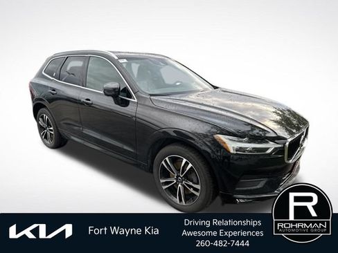Used 2020 Volvo XC60 T6 Momentum AWD/4WD image 8