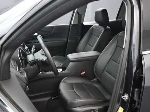 Used 2022 Chevrolet Equinox Premier FWD image 10