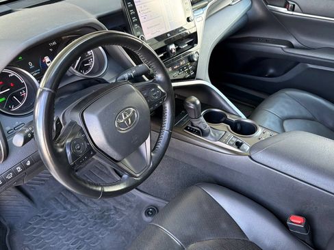 Used 2024 Toyota Camry XSE w/ Navigation Package FWD image 12