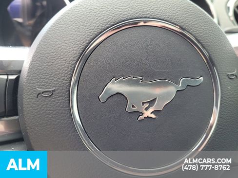 Used 2015 Ford Mustang V6 image 17