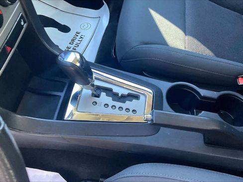 Used 2010 Dodge Avenger Express image 17