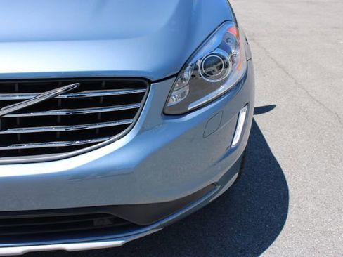 Used 2017 Volvo XC60 T6 Inscription w/ Climate Package AWD/4WD image 39