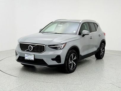 Certified 2025 Volvo XC40 B5 Core