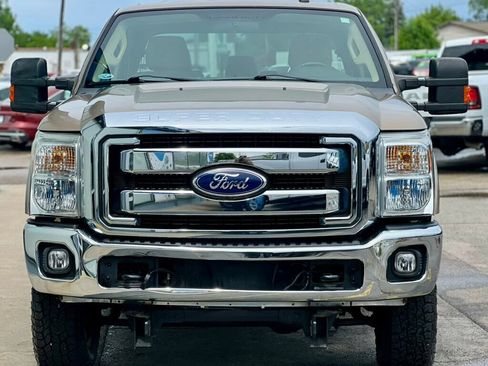 Used 2011 Ford F250 XLT w/ Snow Plow Prep Pkg AWD/4WD image 6