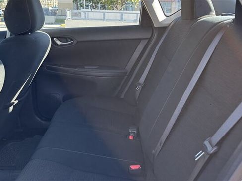 Used 2019 Nissan Sentra S FWD image 13