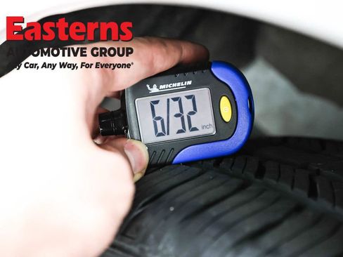 Used 2018 Ford Transit Connect XL FWD image 24