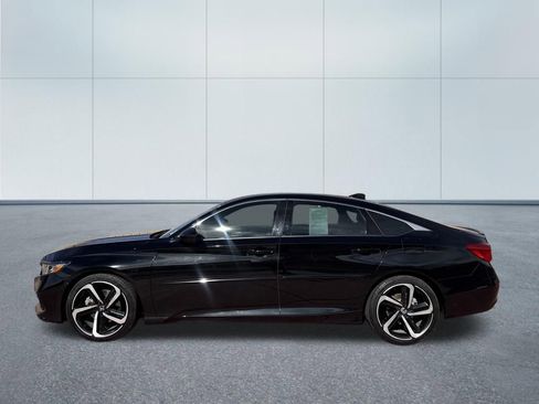 Used 2022 Honda Accord Sport image 4