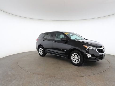 Used 2020 Chevrolet Equinox LS w/ LS Convenience Package image 26