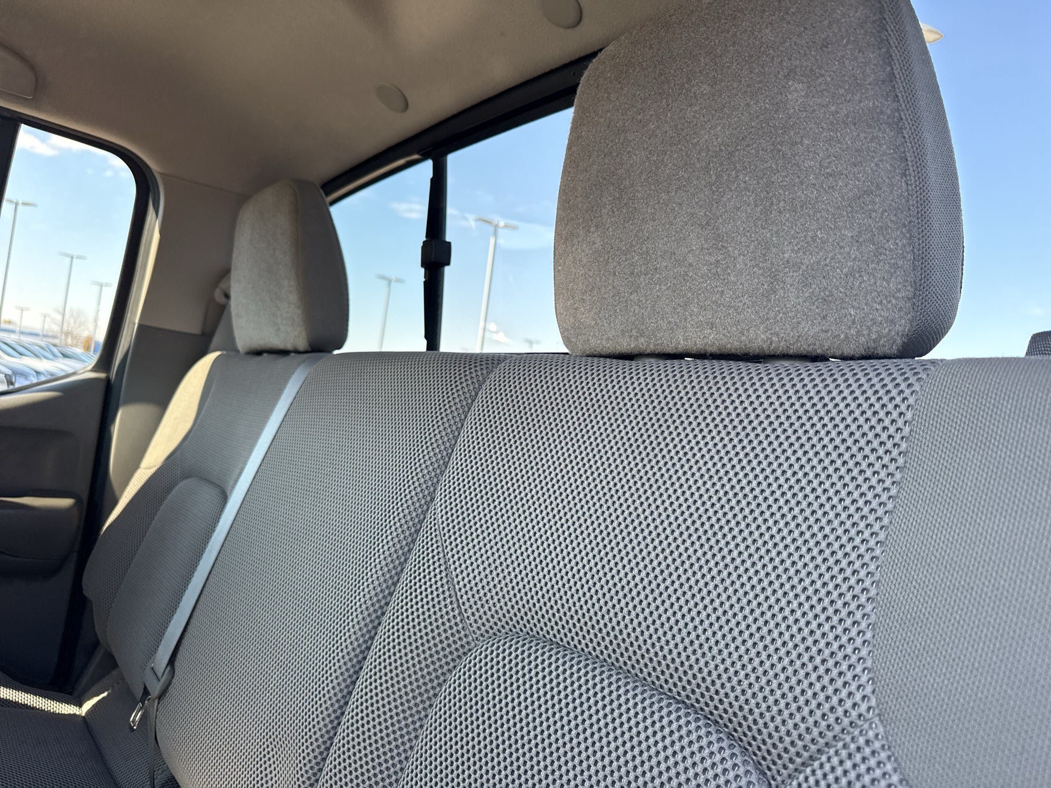 Used 2017 Nissan Frontier SV AWD/4WD image 13