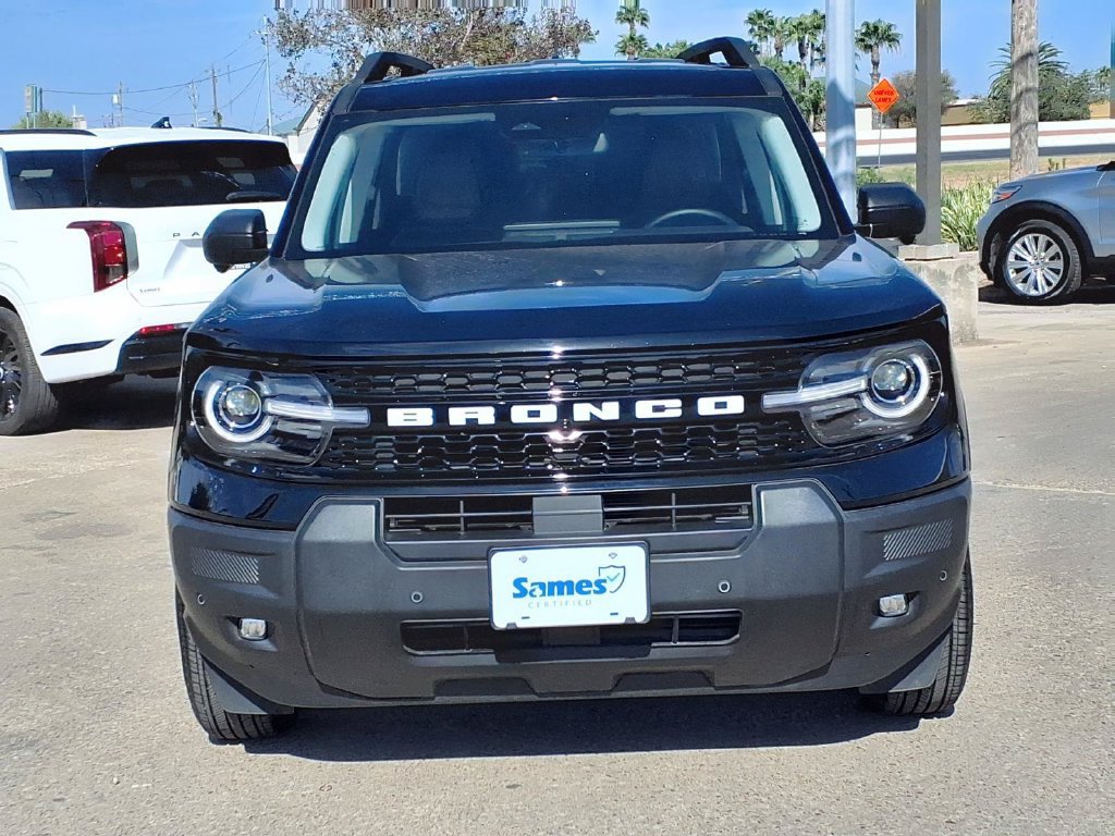 Used 2025 Ford Bronco Sport Outer Banks w/ Outer Banks Tech Package+ AWD/4WD image 3