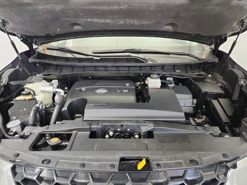 Used 2022 Nissan Murano Platinum w/ Cargo Package image 35