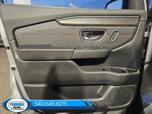 New 2026 Honda Pilot Black Edition image 17