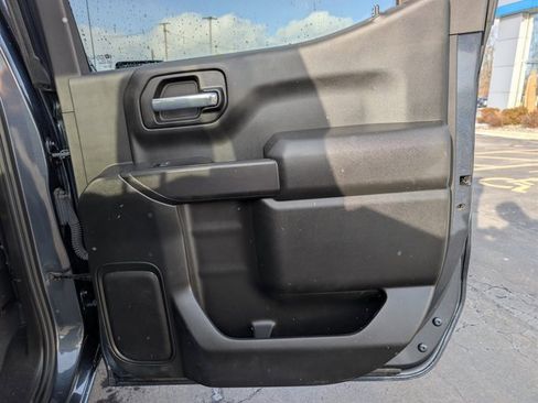 Used 2021 Chevrolet Silverado 1500 Custom w/ Safety Confidence Package image 18