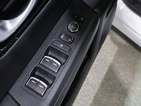 Used 2024 Honda CR-V EX-L image 14