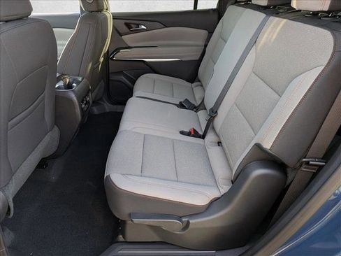 New 2026 Chevrolet Traverse LT image 15