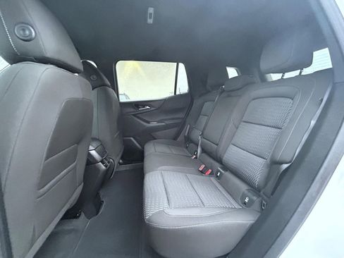 Used 2025 Chevrolet Equinox LT image 20