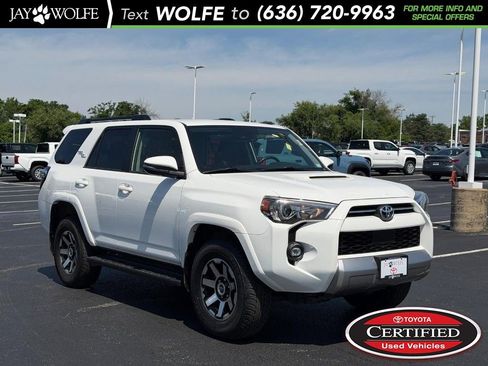 Used 2024 Toyota 4Runner TRD Off-Road Premium AWD/4WD image 1