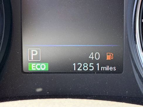 Certified 2019 Nissan Rogue SV w/ Premium Package image 7