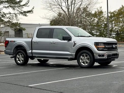 Used 2024 Ford F150 XLT w/ Mobile Office Package image 10