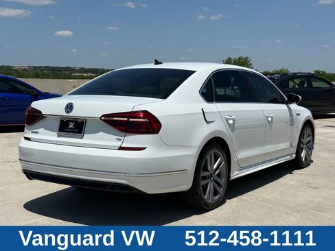 Used 2017 Volkswagen Passat 1.8T R-Line FWD image 8