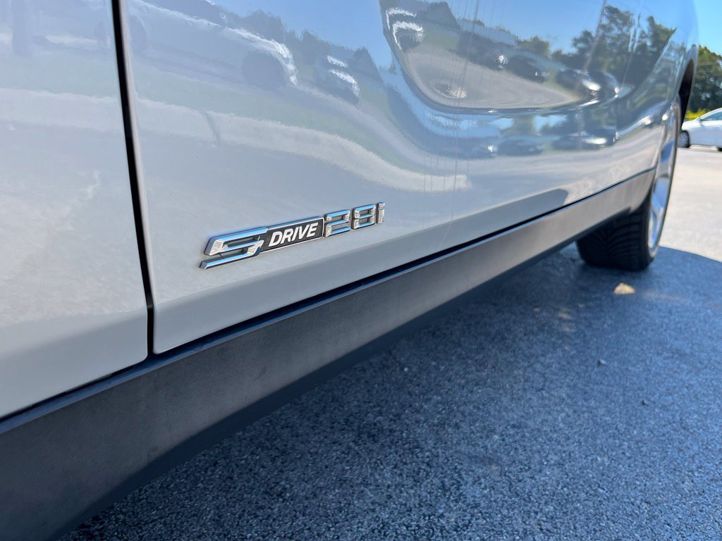 Used 2015 BMW X1 sDrive28i RWD image 7