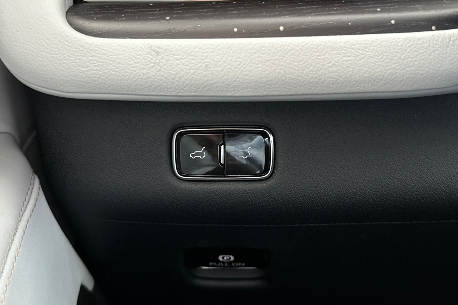 New 2026 Lincoln Navigator L Black Label AWD/4WD image 29