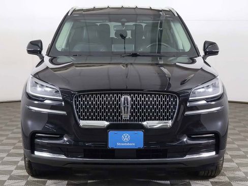 Used 2023 Lincoln Aviator Standard image 11