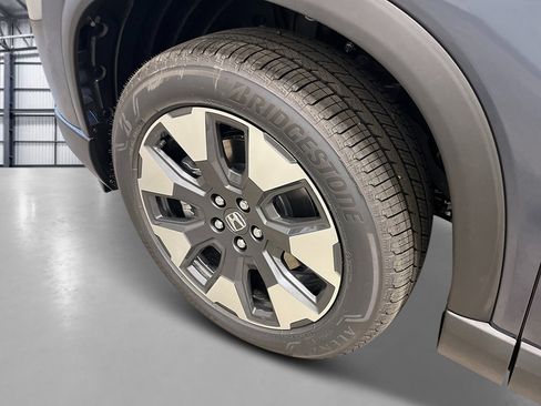 New 2026 Honda Pilot Elite image 11