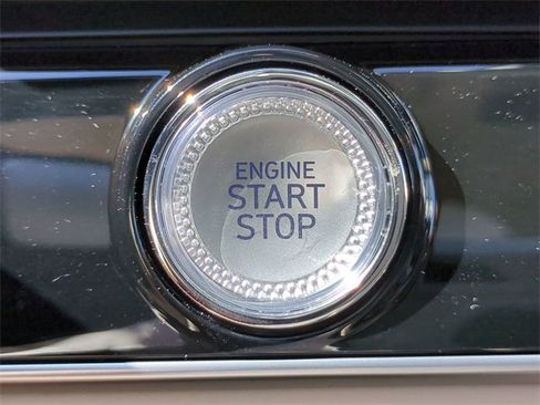 Certified 2026 Genesis GV70 2.5T Select image 27