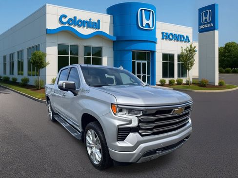 Used 2022 Chevrolet Silverado 1500 High Country image 9