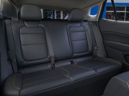 New 2025 Chevrolet Trax ACTIV w/ Driver Confidence Package image 17