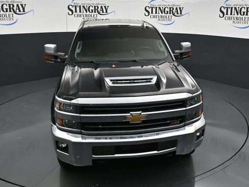 Used 2019 Chevrolet Silverado 2500 LTZ w/ Duramax Plus Package AWD/4WD image 19