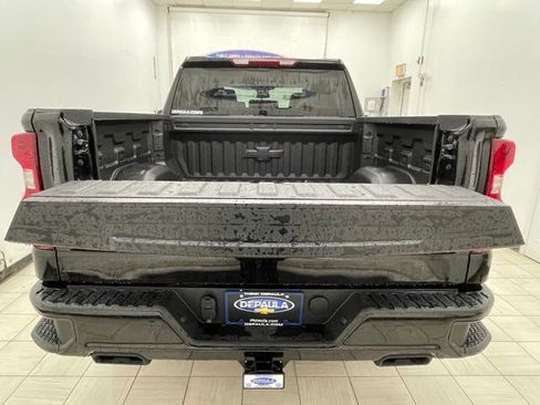 New 2026 Chevrolet Silverado 1500 Custom Trail Boss w/ Midnight Edition AWD/4WD image 12