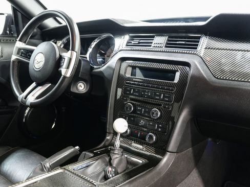 Used 2010 Ford Mustang GT image 22