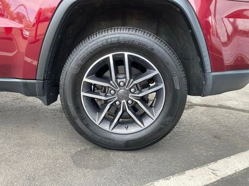Used 2019 Jeep Grand Cherokee Limited AWD/4WD image 35