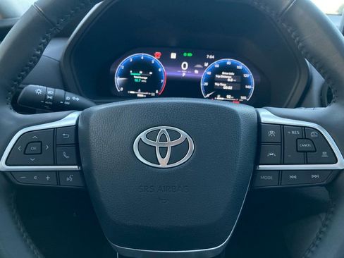 Certified 2025 Toyota Grand Highlander AWD image 20