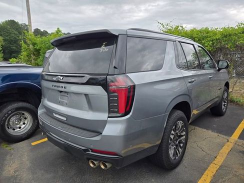 Used 2025 Chevrolet Tahoe Z71 AWD/4WD image 5