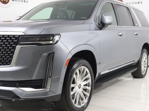 Used 2022 Cadillac Escalade ESV Premium Luxury image 68